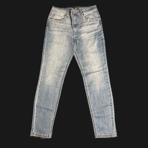 NWOT Fashion Nova Jeans, women’s, size 11, size 30, light wash. Stretch Jean